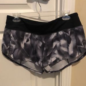 Lululemon speed up shorts